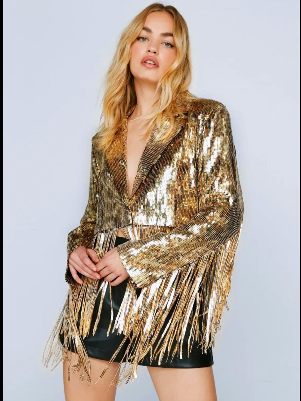 💥DROP DEAD GORGEOUS!💥70s Studio 54 Vibe Sequin Tassel Cropped Blazer in Gold